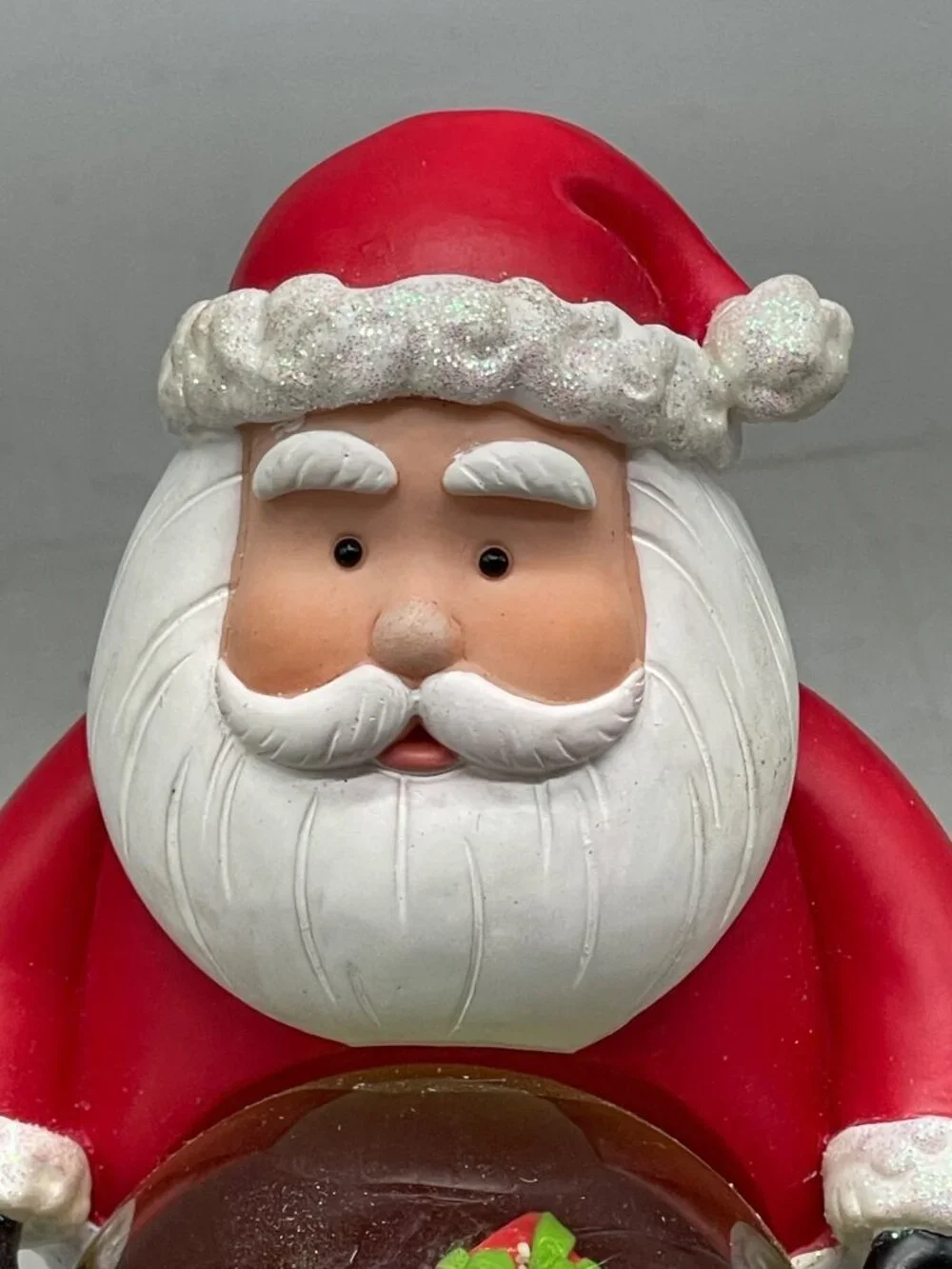Christmas Santa snow globe figurine Santa bag present red green resin 6.5